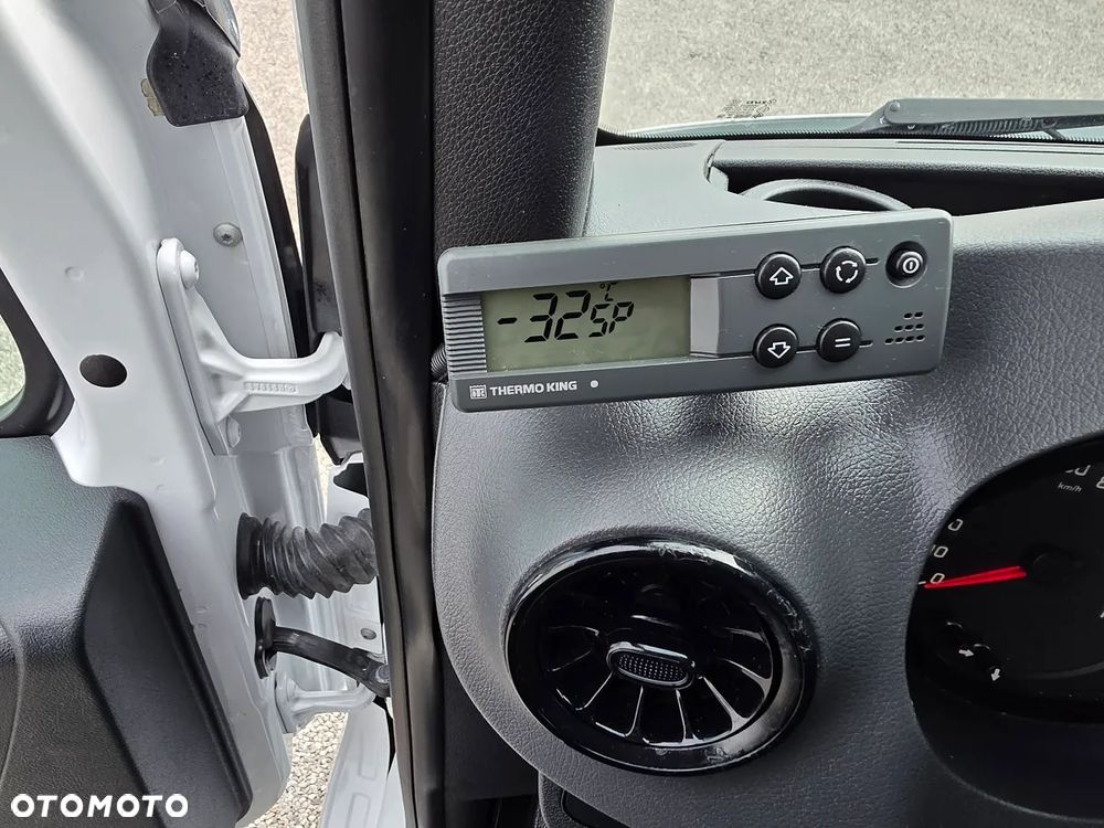 Mercedes-Benz Sprinter chłodnia mroźnia  519 bliźniak Thermo king 8 palet - 16