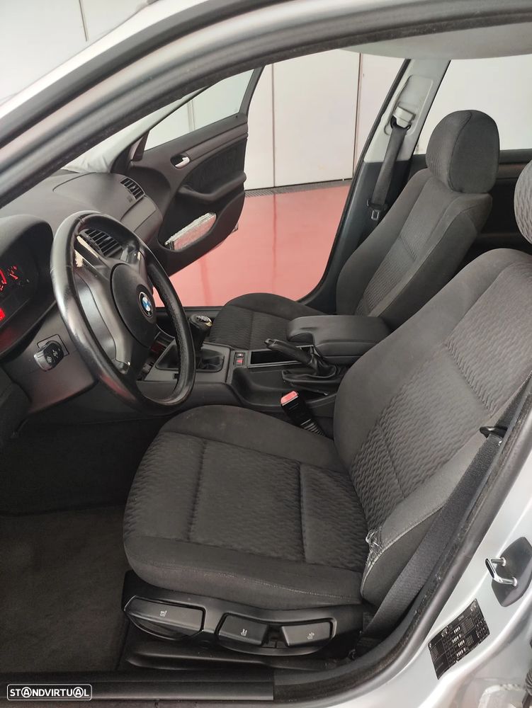 BMW 320 d Touring - 6