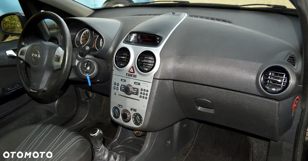 Opel Corsa - 34