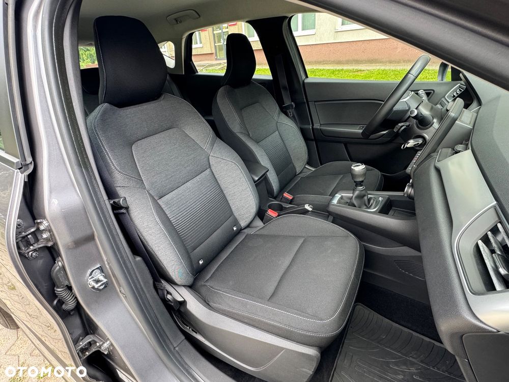 Renault Captur TCe 100 INTENS - 25