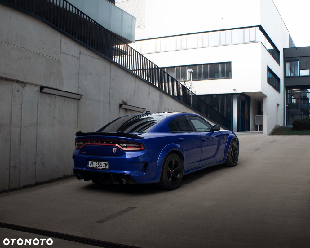 Dodge Charger - 2
