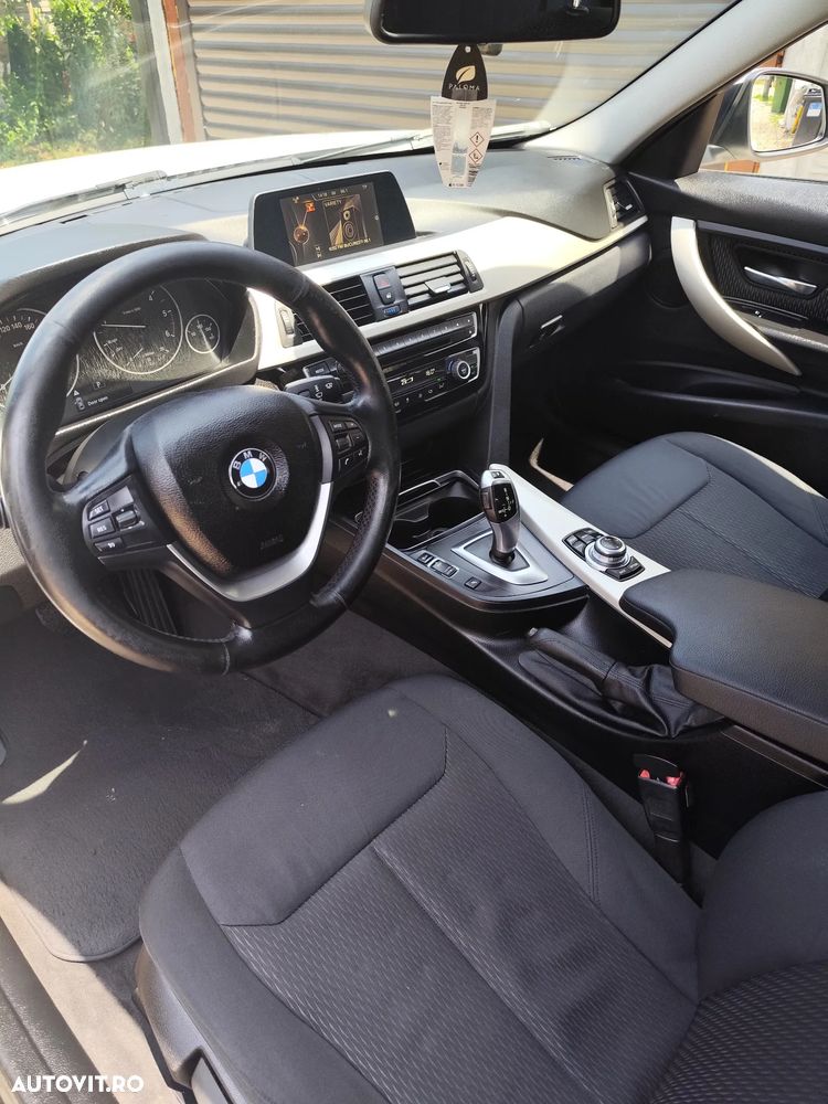 BMW Seria 3 320d Aut. Advantage - 5