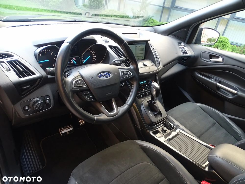 Ford Kuga 2.0 TDCi AWD ST-Line Black - 14