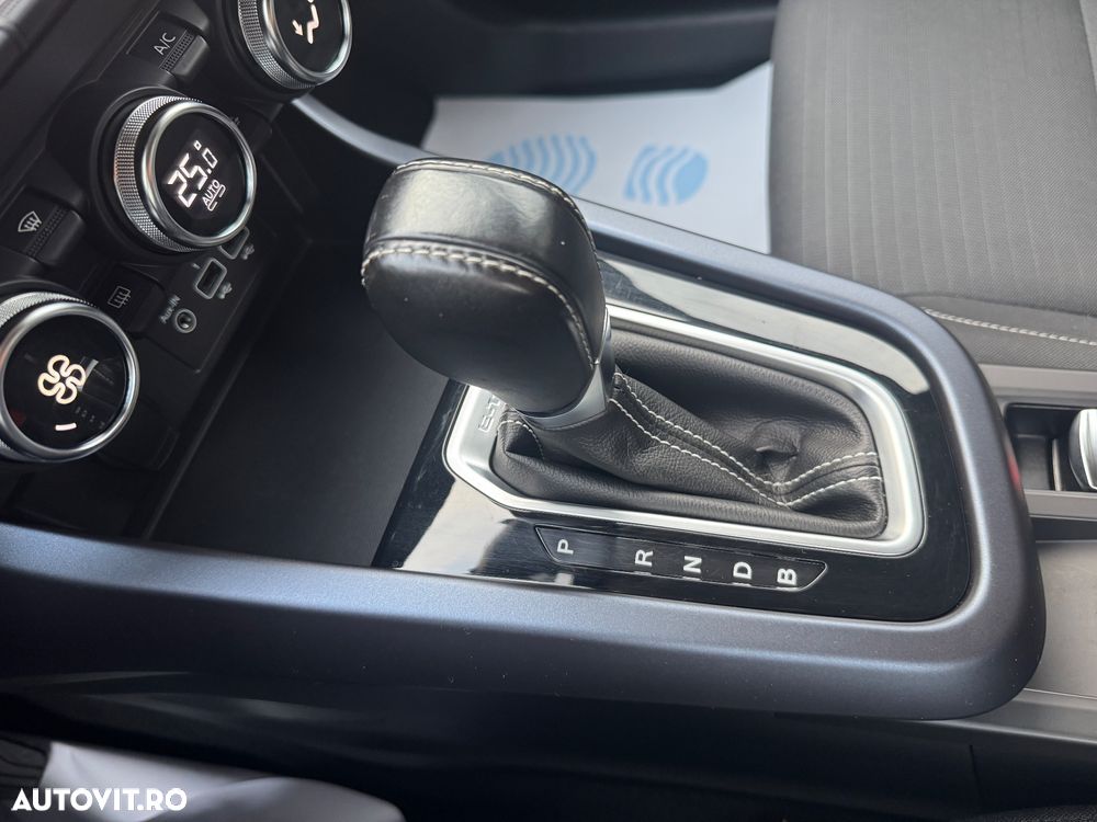 Renault Arkana E-TECH 145 Evolution - 19