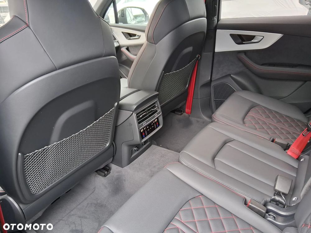 Audi Q7 - 8