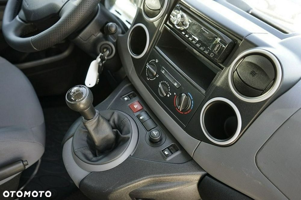 Peugeot Partner - 18