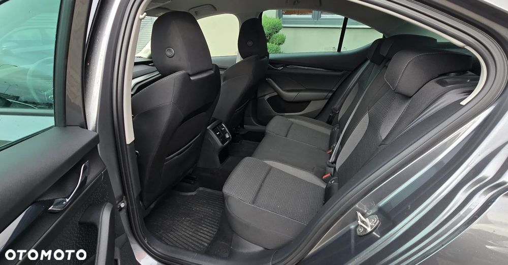 Skoda Octavia 1.5 TSI ACT Ambition - 15