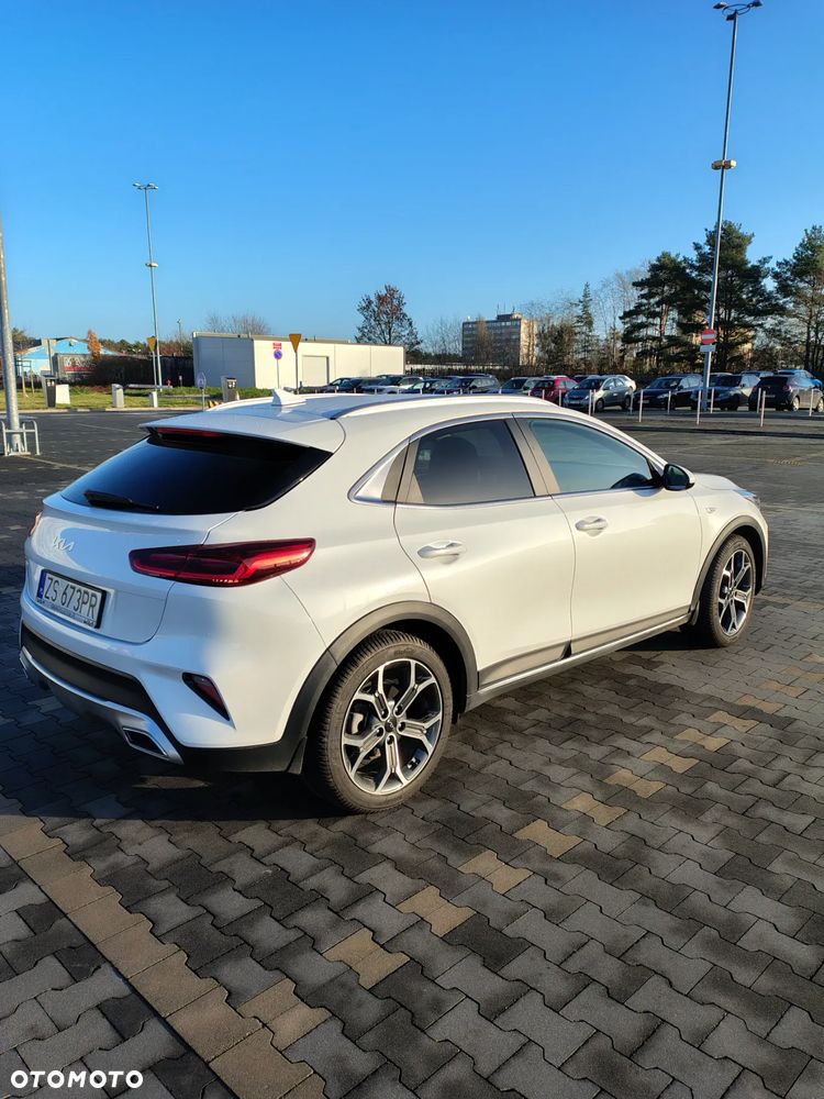 Kia XCeed 1.5 T-GDI M - 4