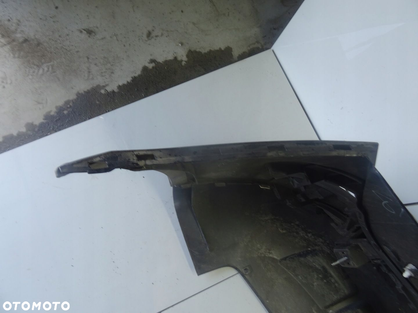 Zderzak tył tylny Audi Q5 8R0 ORYGINALNY - 8