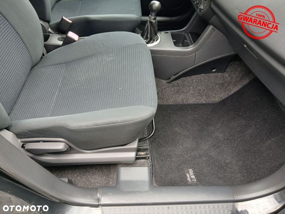 Suzuki Swift 1.3 Black and White - 27
