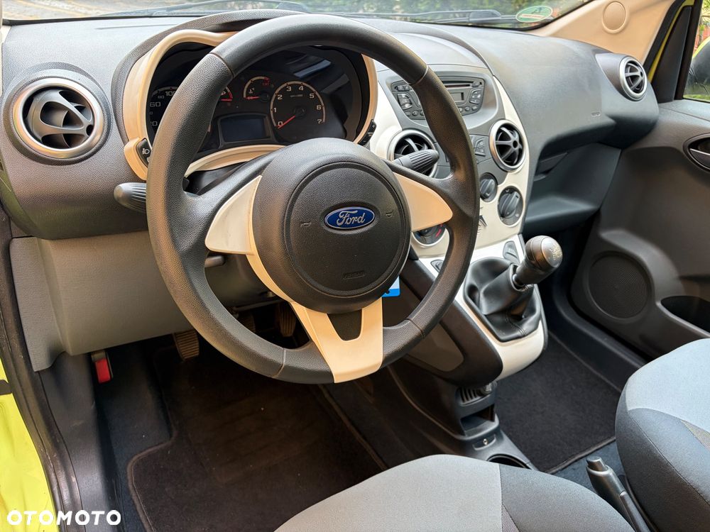 Ford KA 1.2 Titanium (air4) - 11