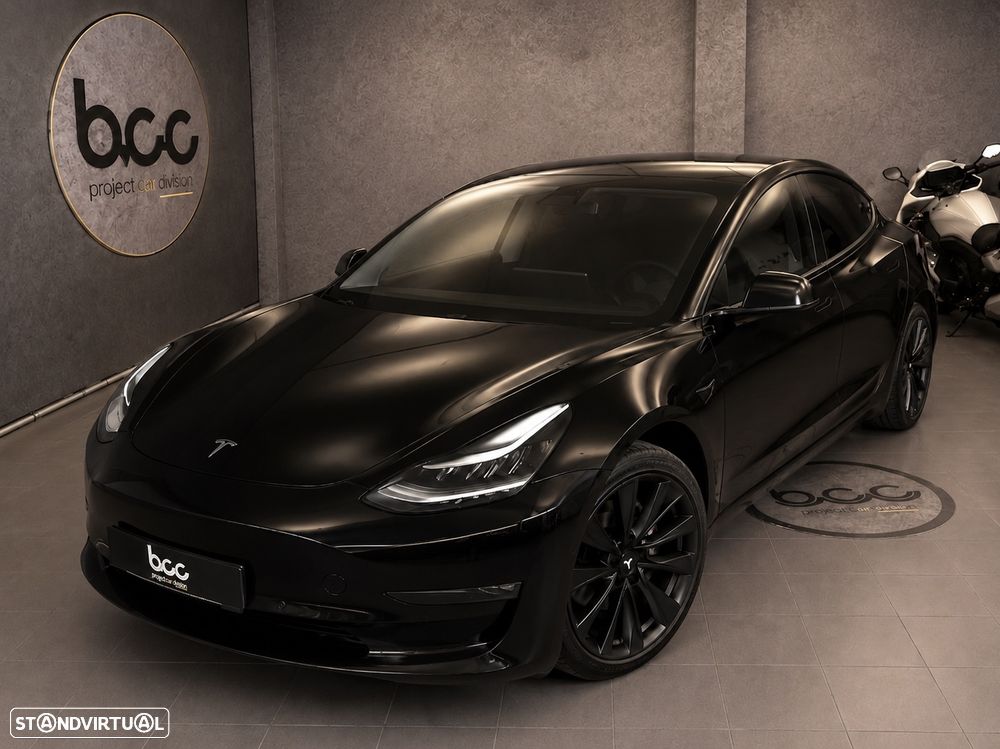 Tesla Model 3 Standard Range Plus RWD - 4