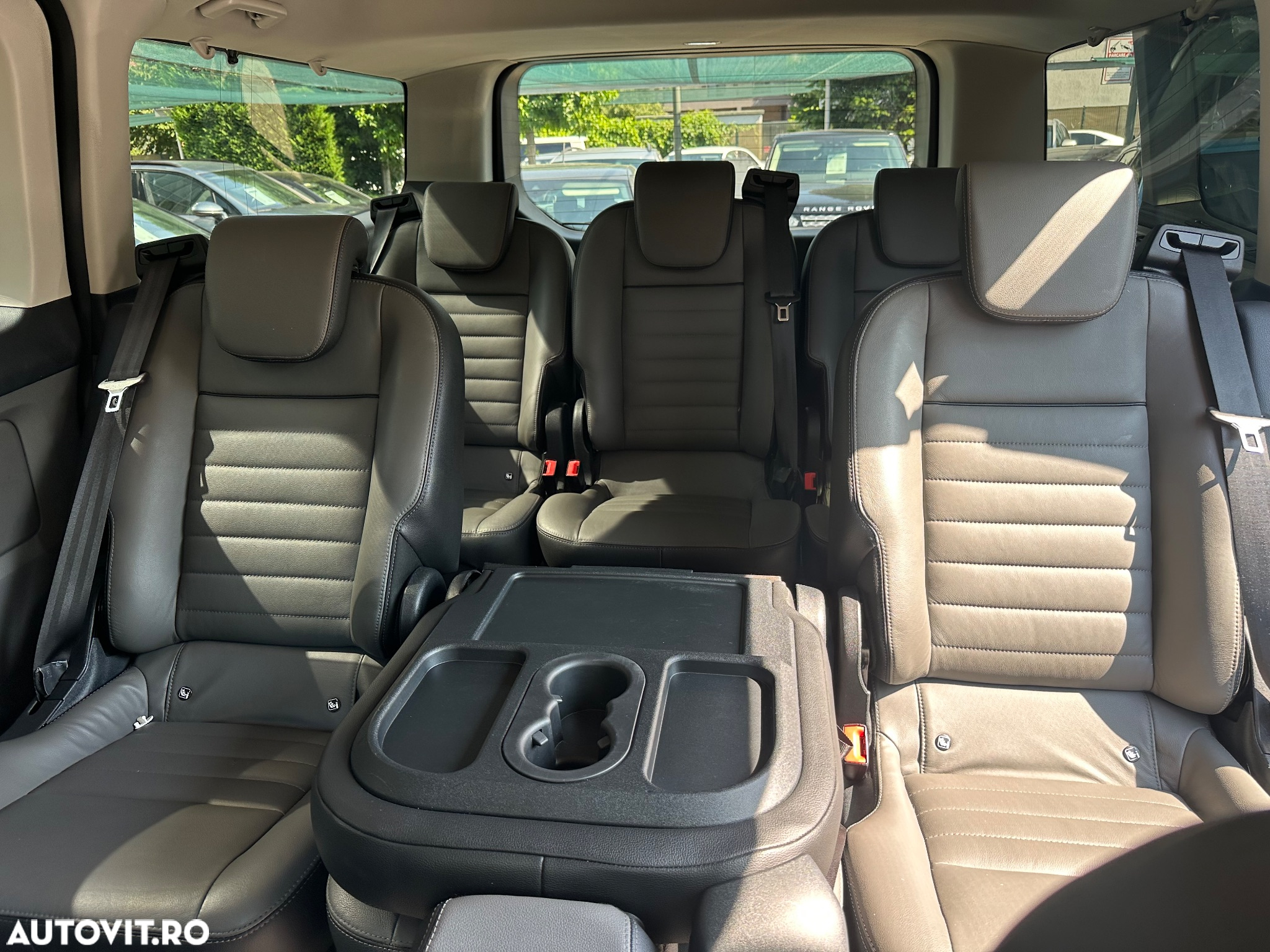 Ford Tourneo Custom Bus 320 2.0 EcoBlue 170 CP L2H1 Titanium Aut. - 26