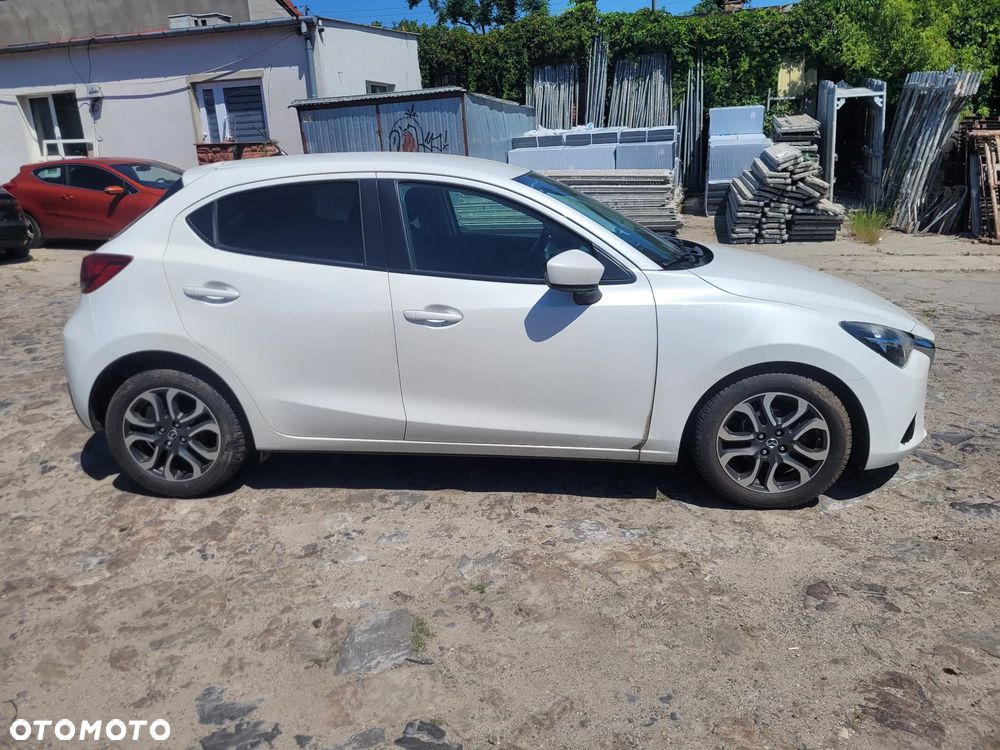 Mazda 2 SKYACTIV-G 115 i-ELOOP White Edition - 12