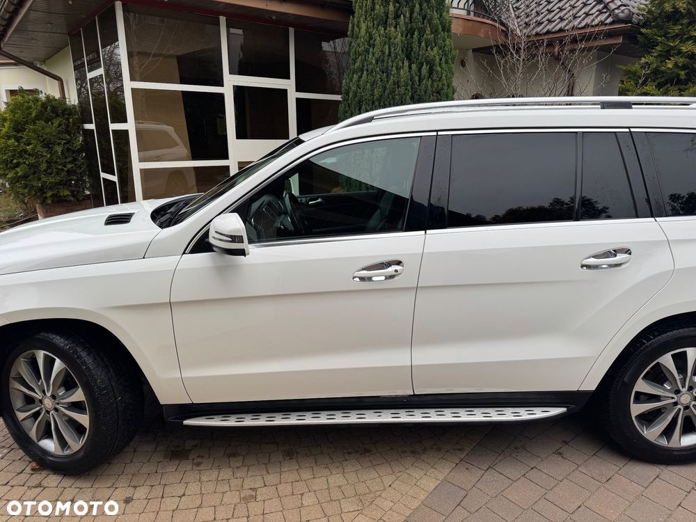 Mercedes-Benz GL 350 BlueTEC 4Matic 7G-TRONIC - 4