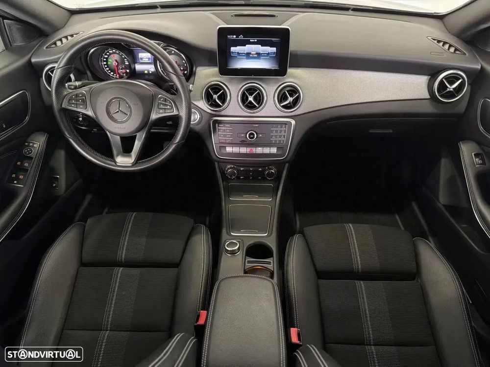 Mercedes-Benz CLA 180 d Urban Aut. - 21