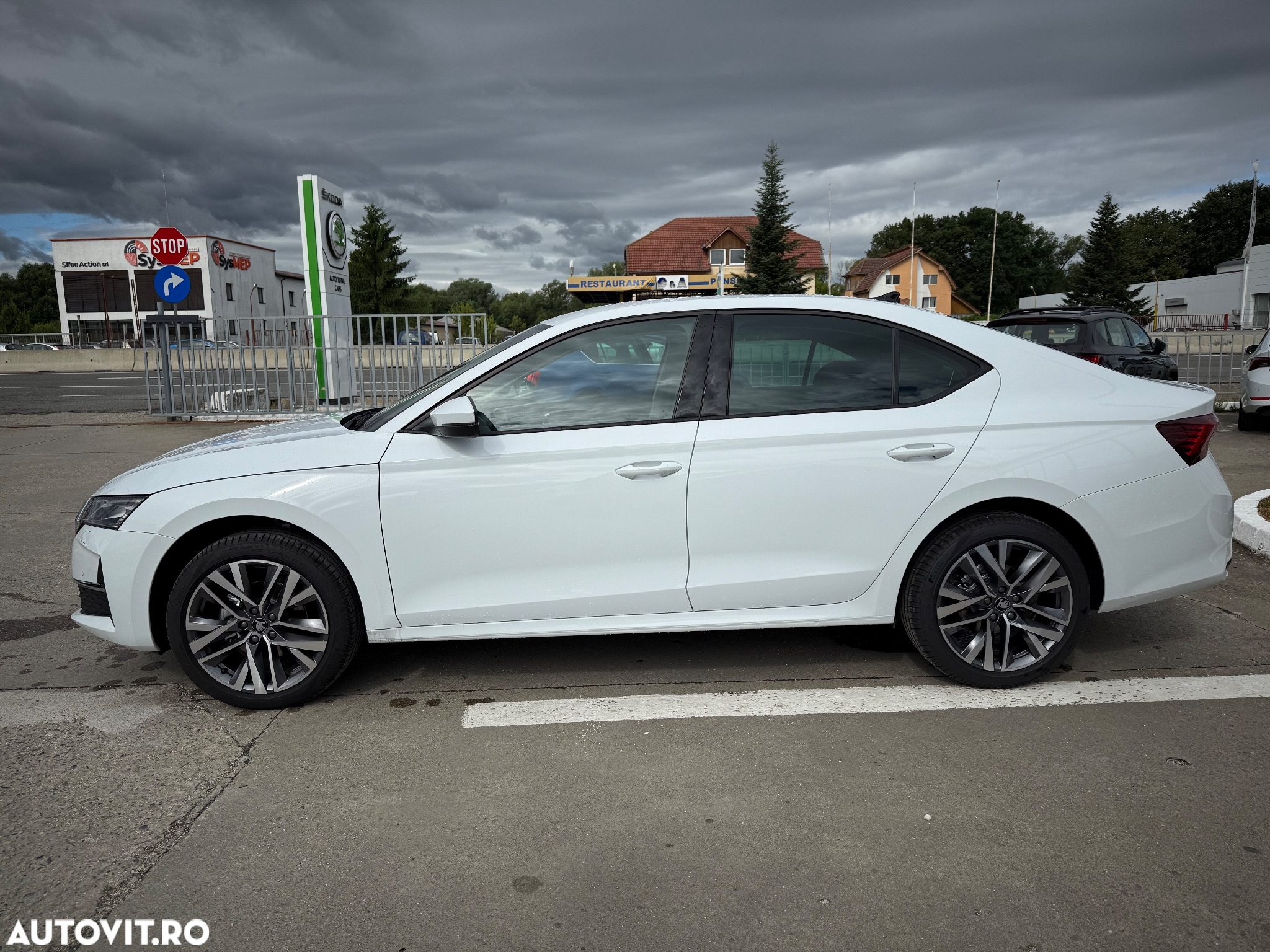Skoda Octavia 2.0 TDI 150 CP DSG Selection - 4