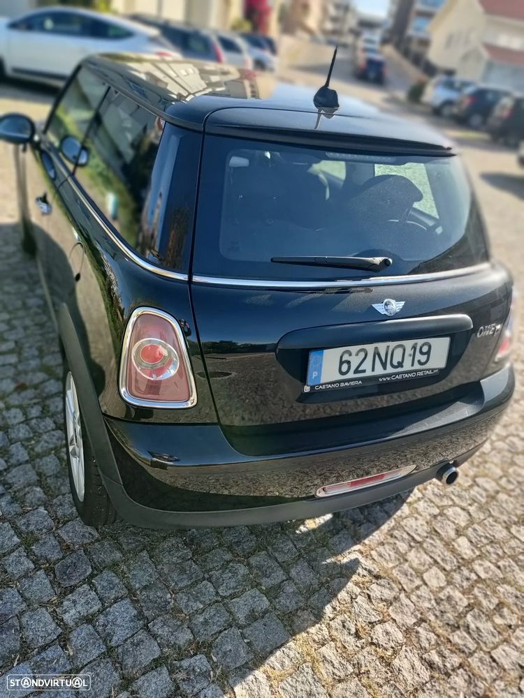 MINI 3 Portas One D - 5