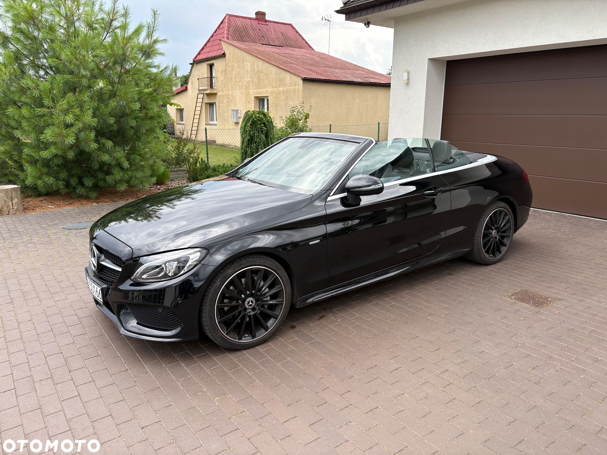 Mercedes-Benz Klasa C 180 Cabrio 9G-TRONIC AMG Line - 21