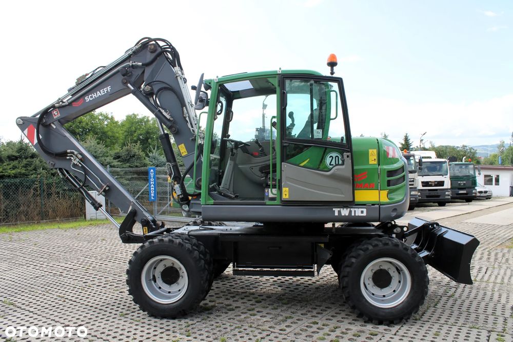 Schaeff TW110 koparka kołowa 4x4 - 3