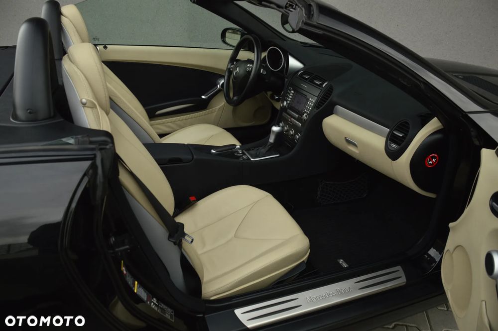 Mercedes-Benz SLK - 27