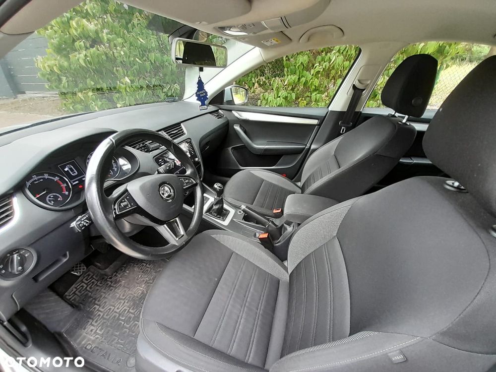 Skoda Octavia 1.0 TSI Style - 17