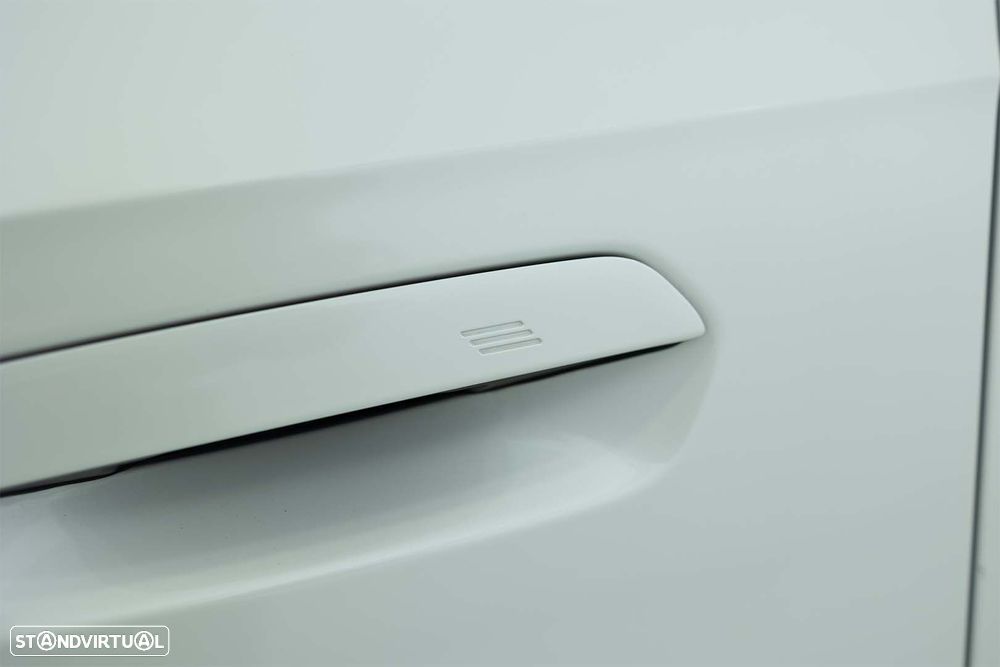 BMW iX1 xDrive30 Pack Desportivo M - 16