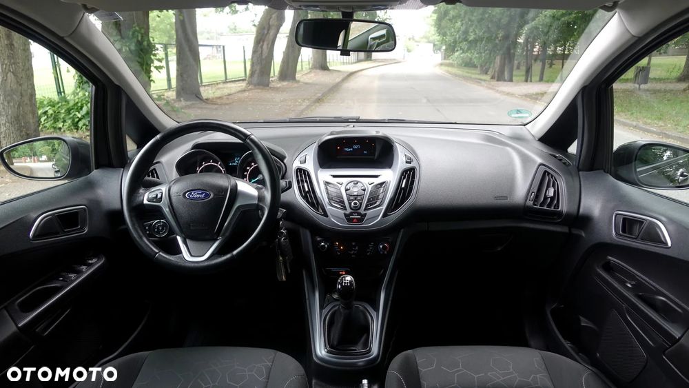 Ford B-MAX - 11