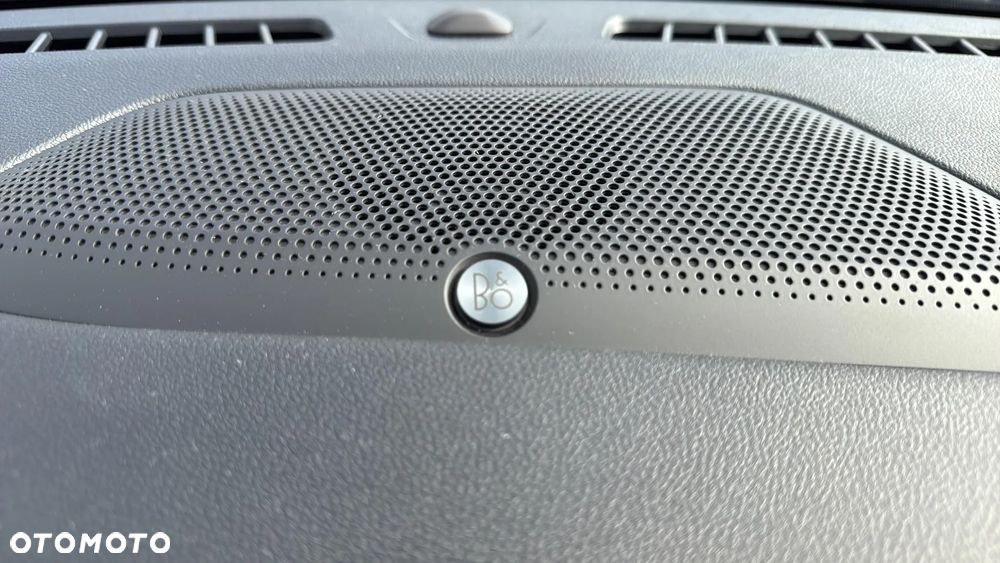 Ford Kuga 2.5 FHEV AWD ST-Line X eCVT - 14