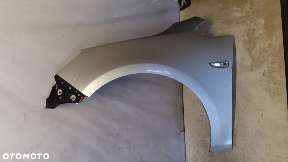 * BŁOTNIK LEWY OPEL ASTRA J IV LIFT  Z176 SREBRNY do malowania !!! - 1