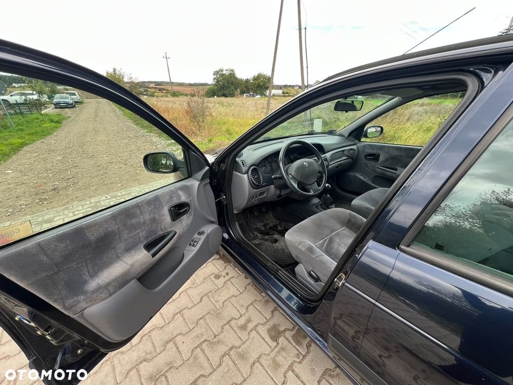 Renault Megane - 21