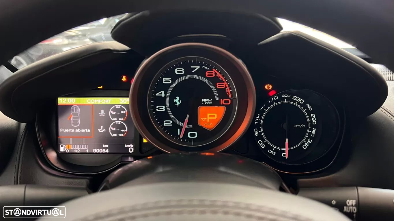 Ferrari California - 26