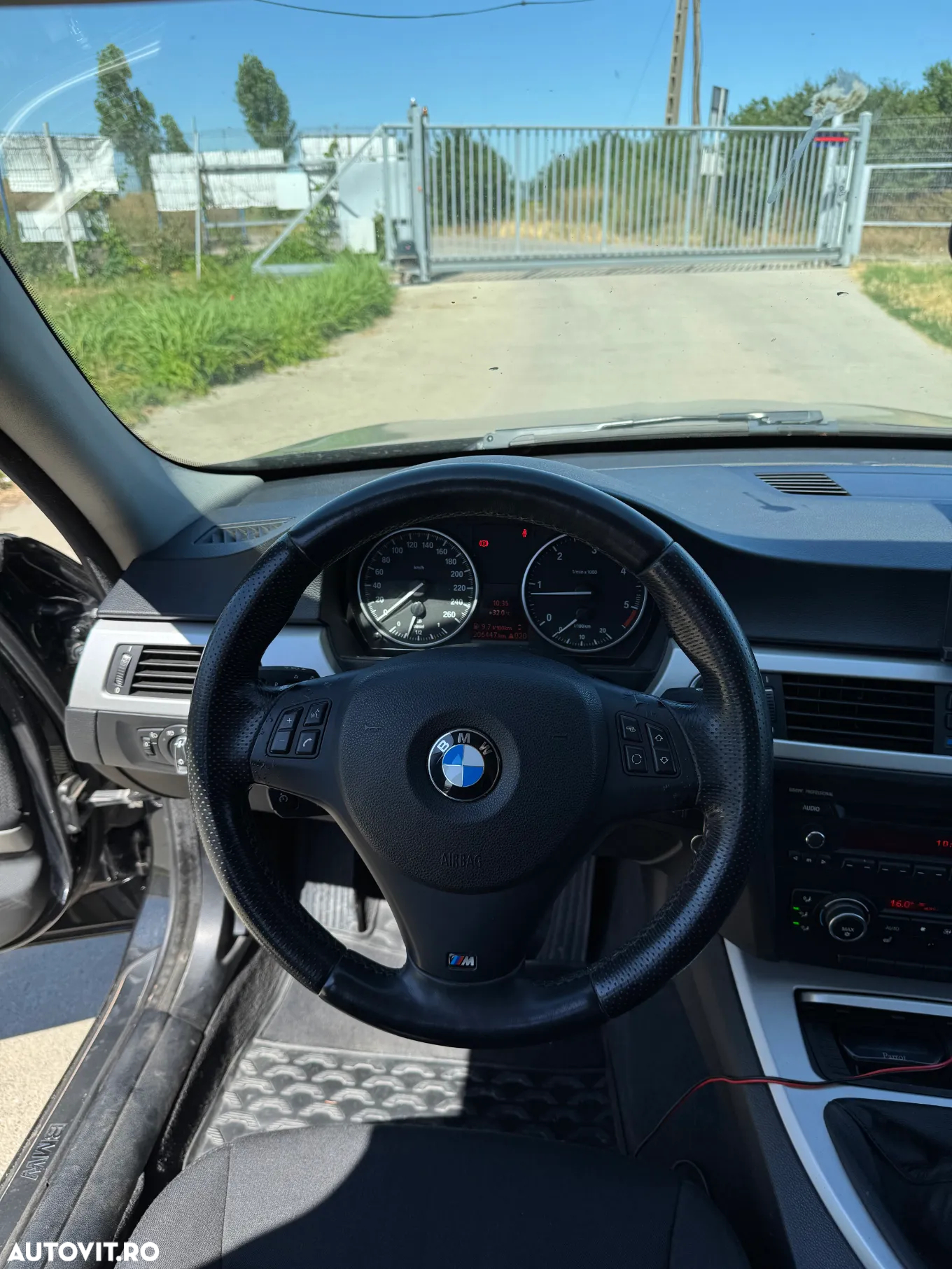 BMW Seria 3 318d - 5