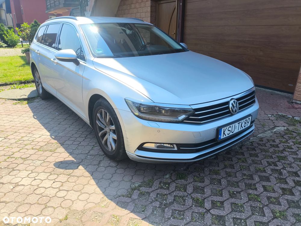 Volkswagen Passat - 2