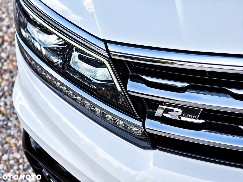 Volkswagen Tiguan - 11