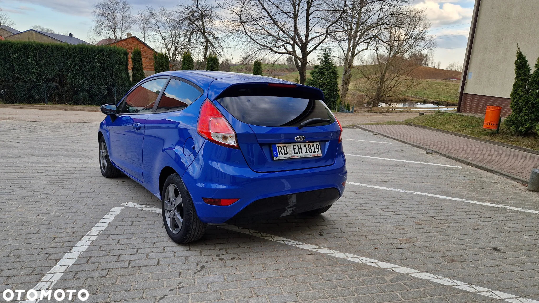 Ford Fiesta 1.0 Champions Edition - 12