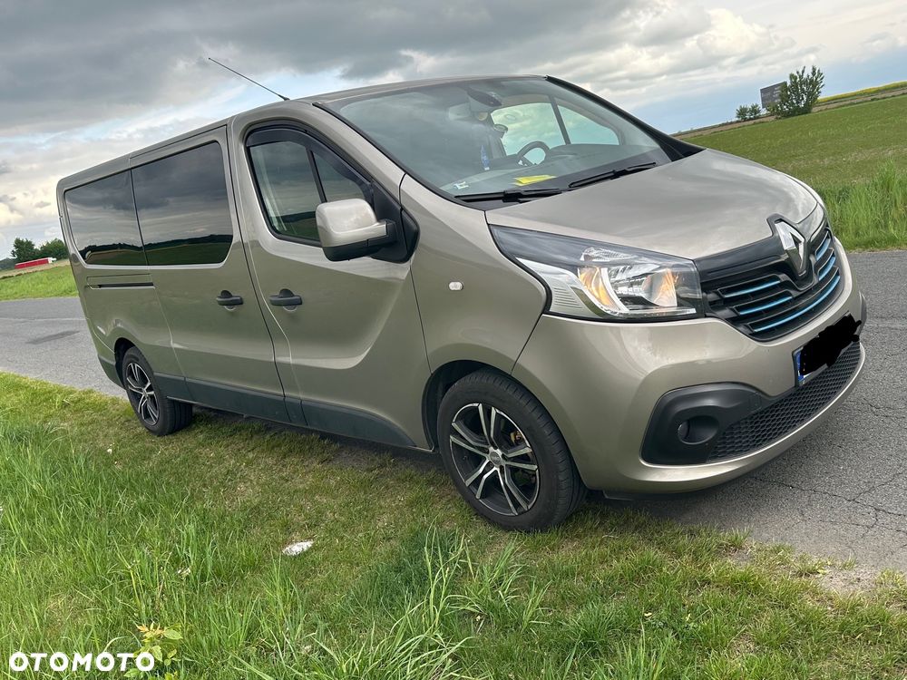 Renault Trafic Grand 1.6 dCi - 15
