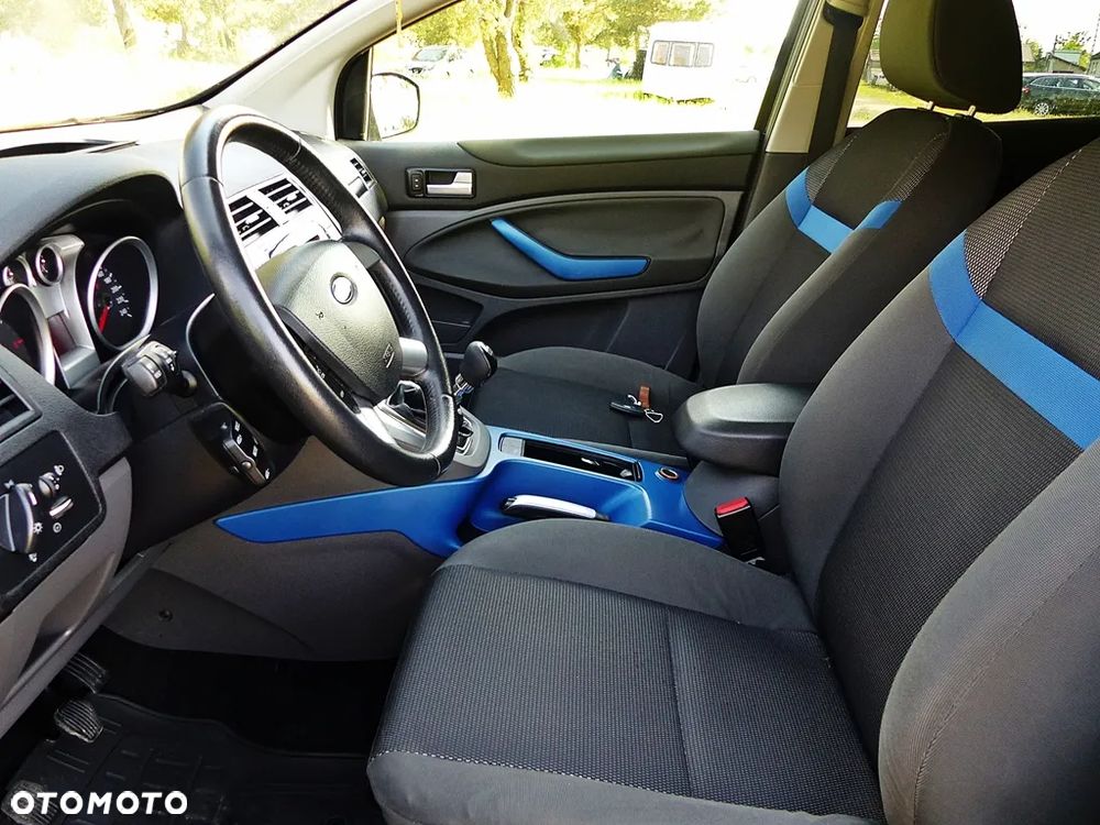 Ford Kuga 2.0 TDCi 4x4 Trend - 18