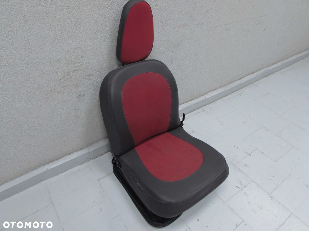 PIAGGIO PORTER HIJET PFAU QUARGO 06- FOTEL SIEDZENIE PASAZERA PRAWY - 3