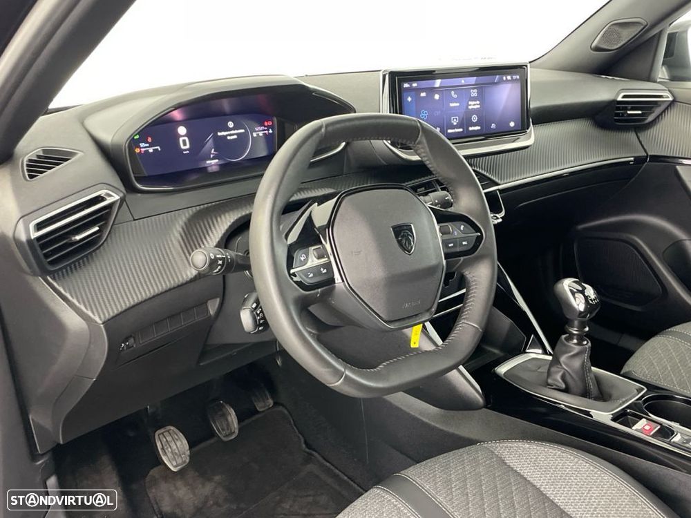 Peugeot 2008 1.2 PureTech Allure - 15