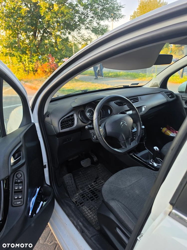 Citroën C3 1.2 PureTech Selection ETG - 8
