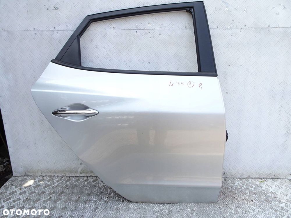 drzwi prawy tył hyundai ix35 09-15r. rah - 1