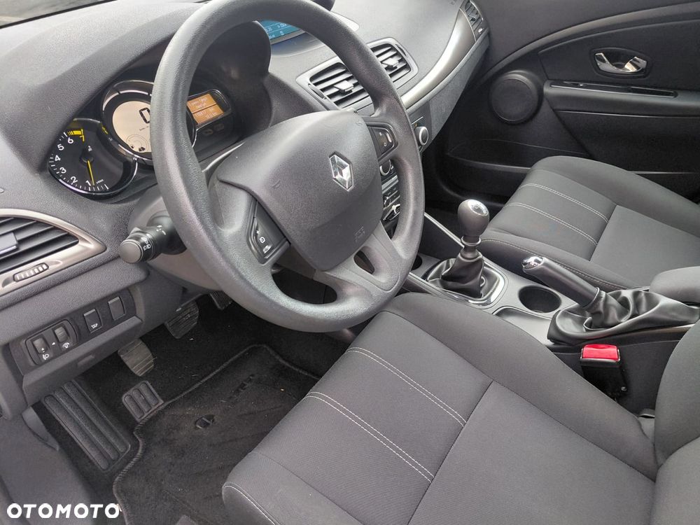 Renault Megane 1.6 16V 110 LIMITED - 7