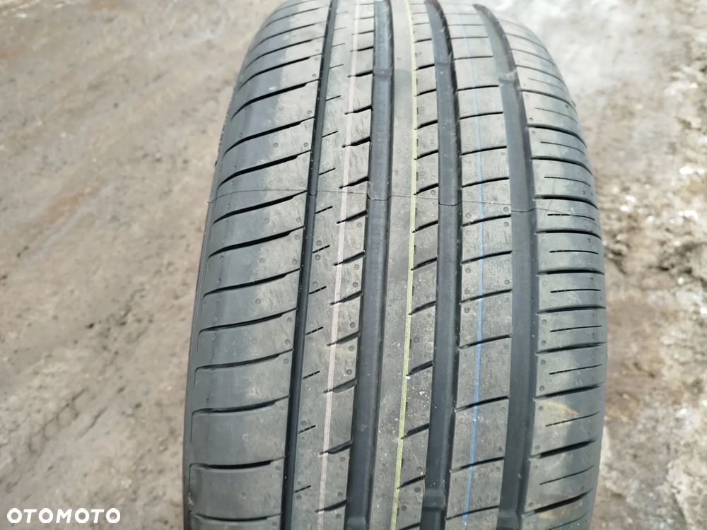 Opony Letnie HIT LATA  Nexen Nfera Primus 235/50R19 Powystawowe Mazowieckie Warszawa - 4