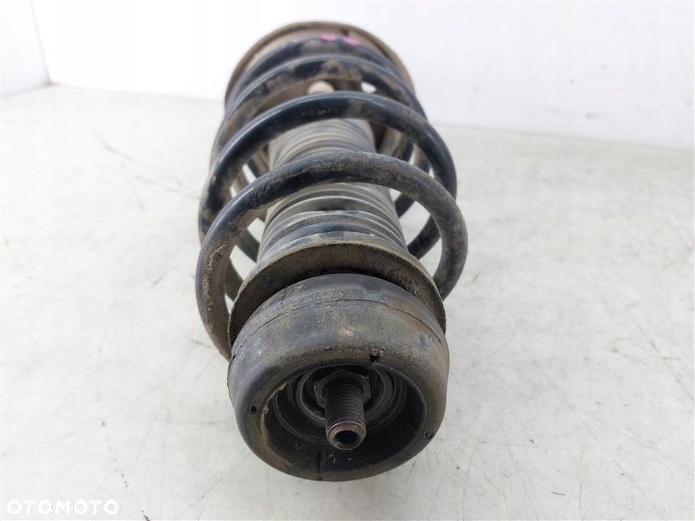 Mcpherson AMORTYZATOR przód PRAWY SEAT LEON I OCTAVIA I BORA GOLF IV 1.9 - 3