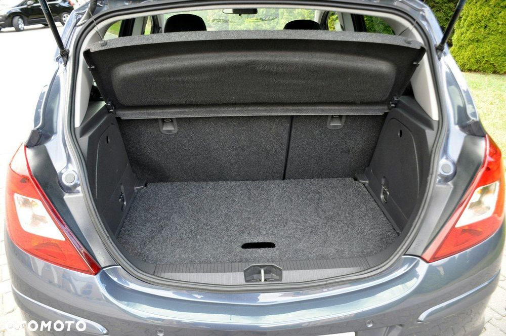Opel Corsa - 38