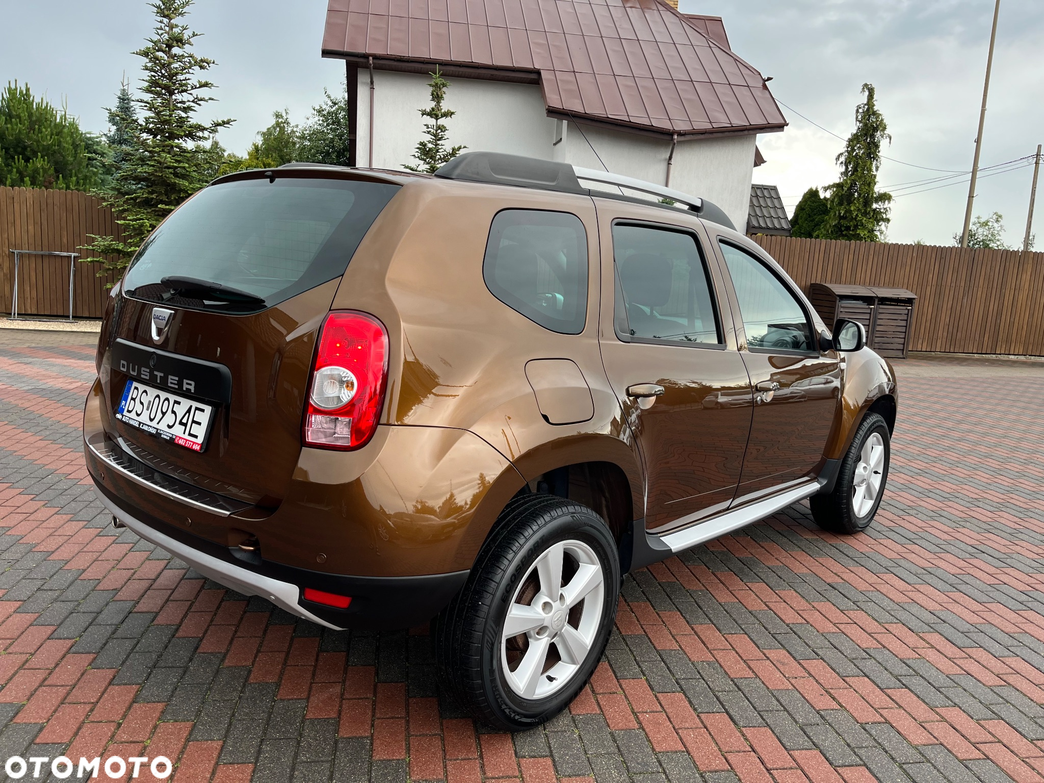Dacia Duster 1.6 Laureate - 4