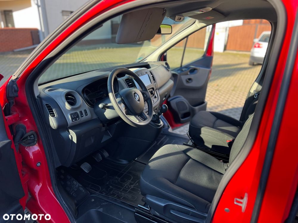 Renault Trafic Grand 1.6 dCi - 14