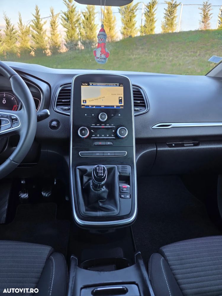 Renault Scenic BLUE dCi 120 BUSINESS EDITION - 20