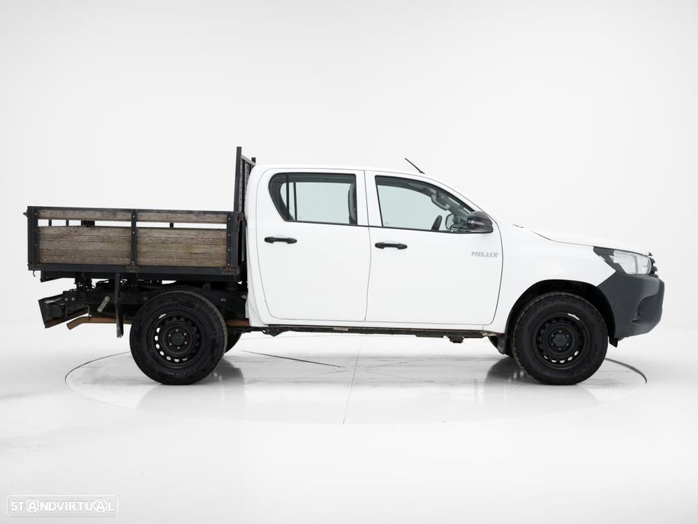 Toyota Hilux 2.4 D-4D 4WD DOUBLE CAB c/IVA - 2